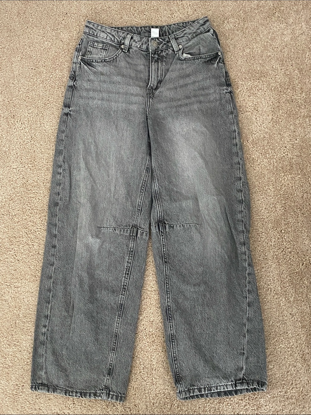Divided Wide-Leg High-Rise Jeans in Washed Gray